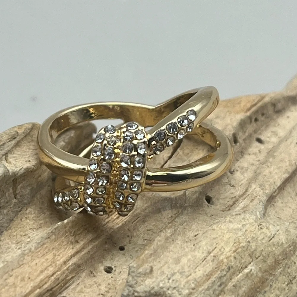 Elegant Gold Tone Pave Women's Ring - Stunning Statement Jewelry